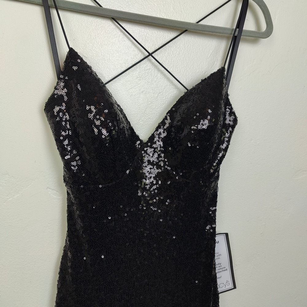 B. Darlin Womens Gown 9 10 Black Sequin V-Neck Open Back Prom Formal Glam Prom - Picture 7 of 9